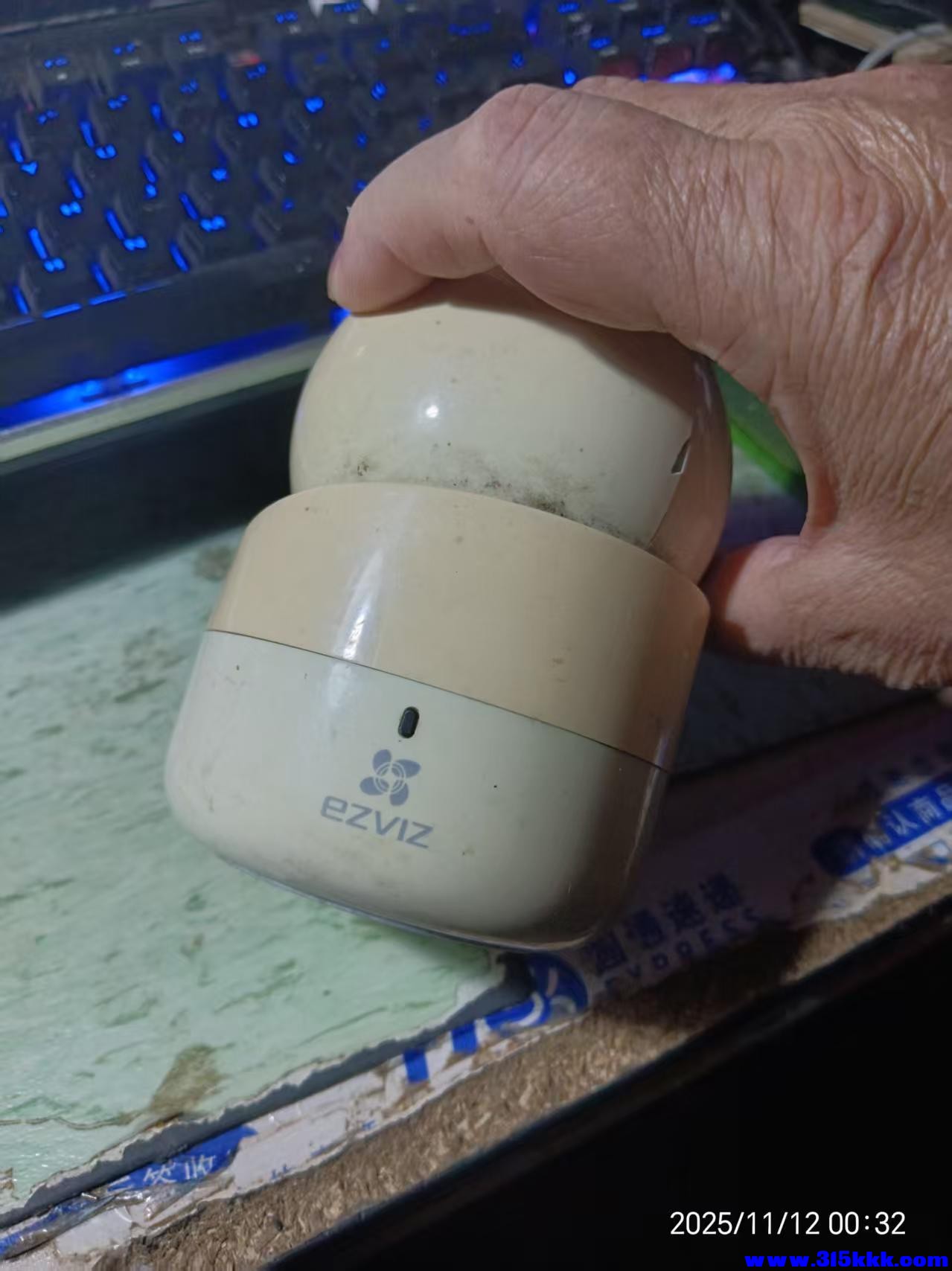 微信图片_20251112003321_2820_225.jpg