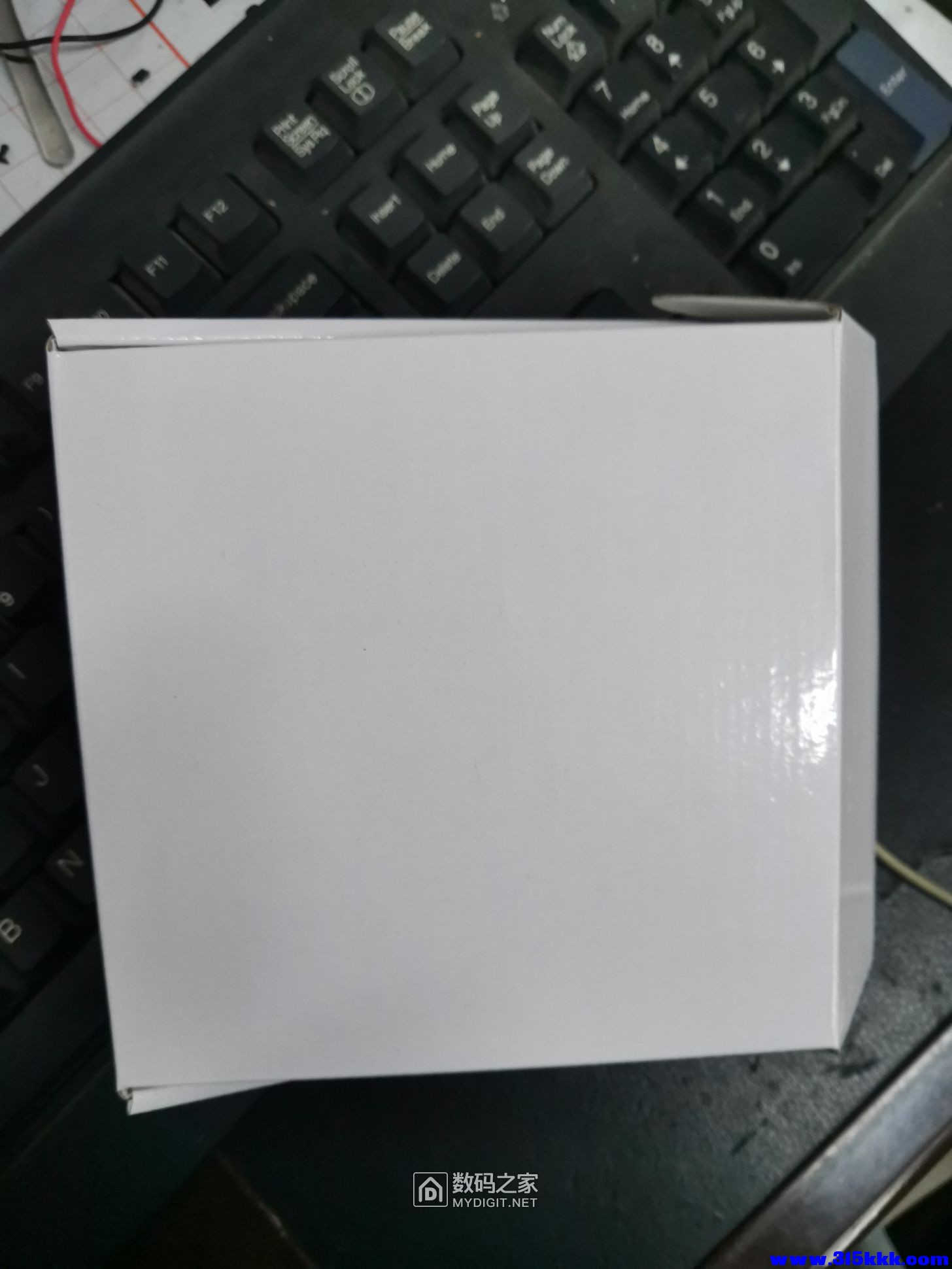 224237utbkf2pktgjkeknr.jpg