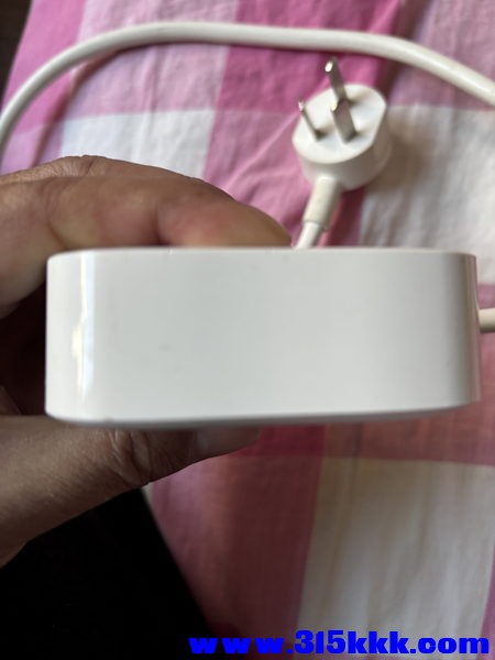 公牛GN-U201T插排 04_调整大小.JPG