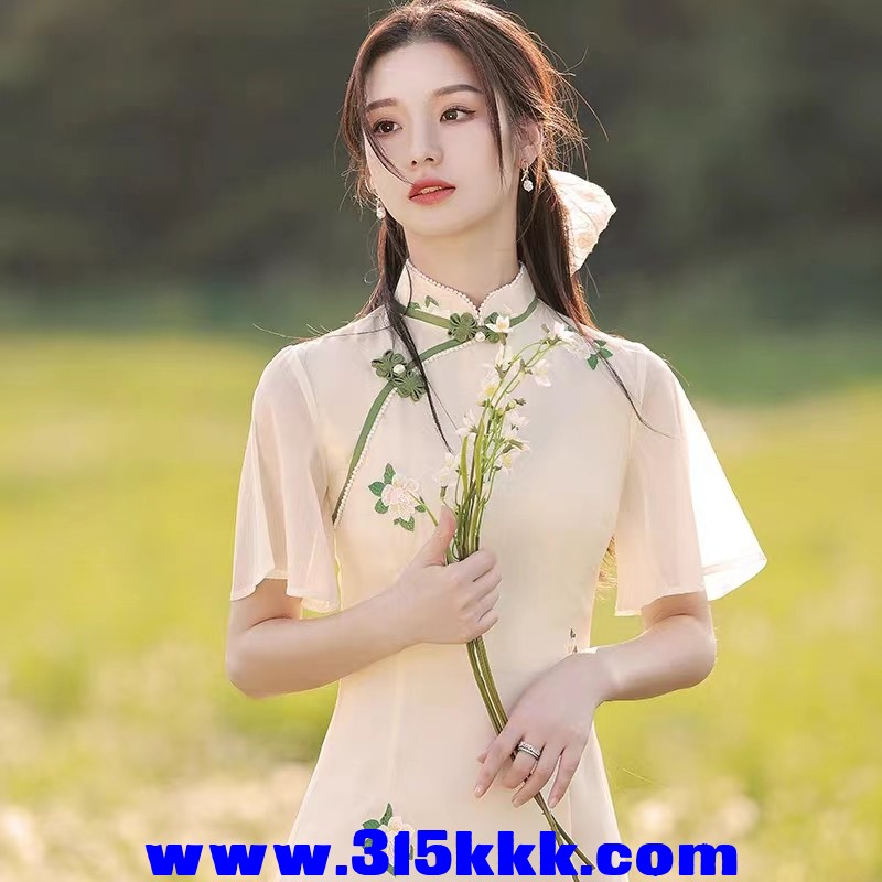 d424554cf8534ddddb3b0cba6b1c627.jpg