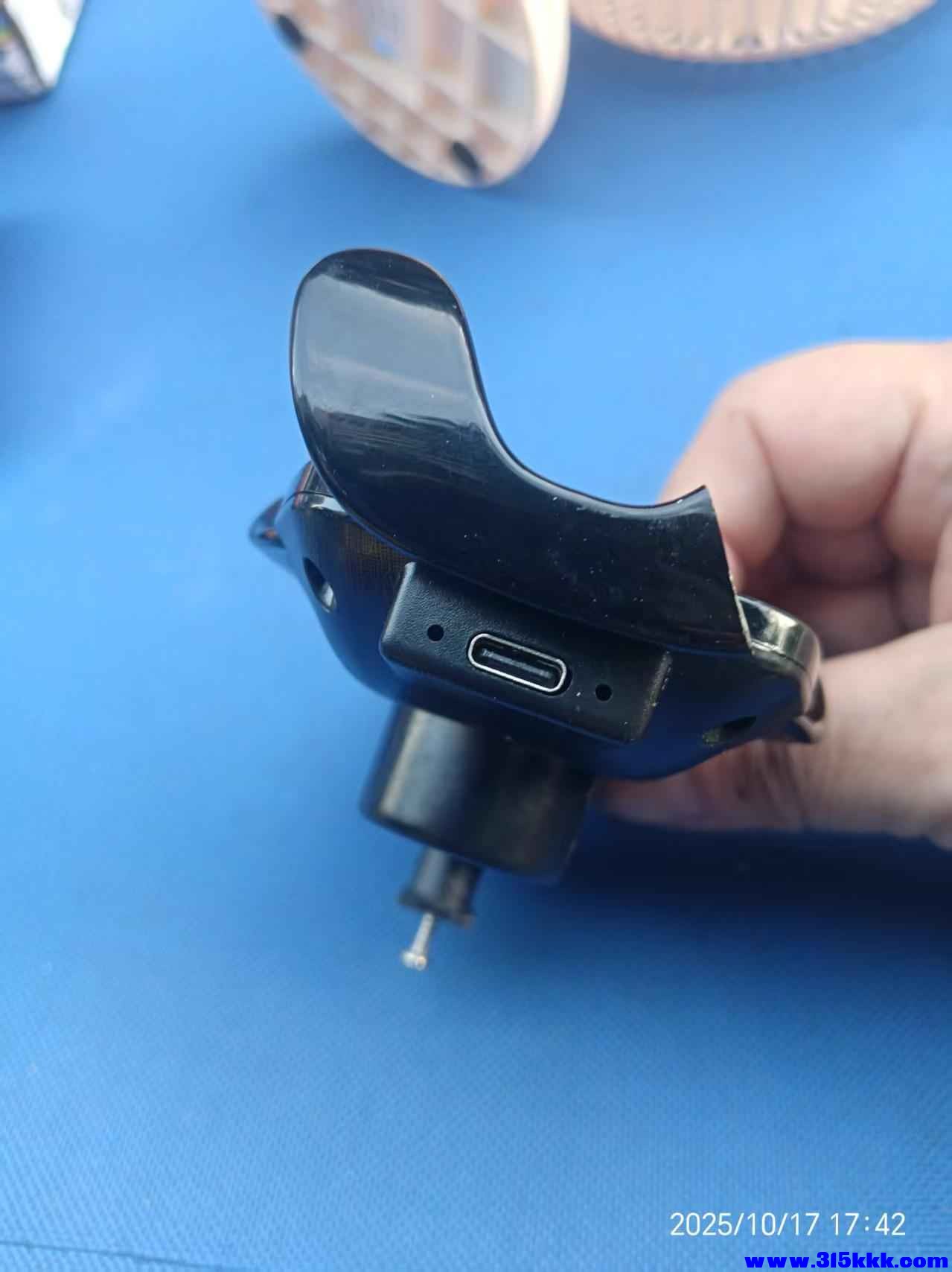 微信图片_20251018080643_1608_225.jpg