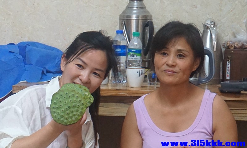 荷花姑娘二三姑娘.jpg